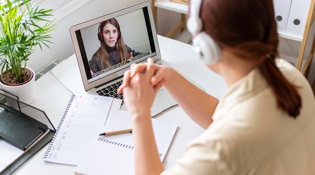Videollamada con miembro del equipo